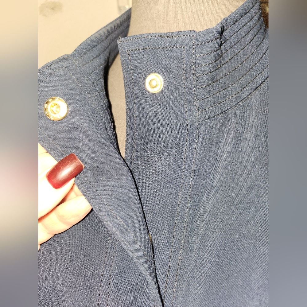 Cache Coat - image 3